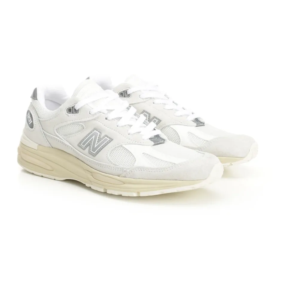 991 V2 Sneakers