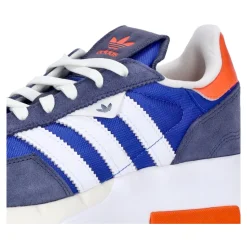 Zapatilla baja azul con detalles blancos