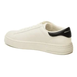 Zapatilla Baja con Rayas Laterales