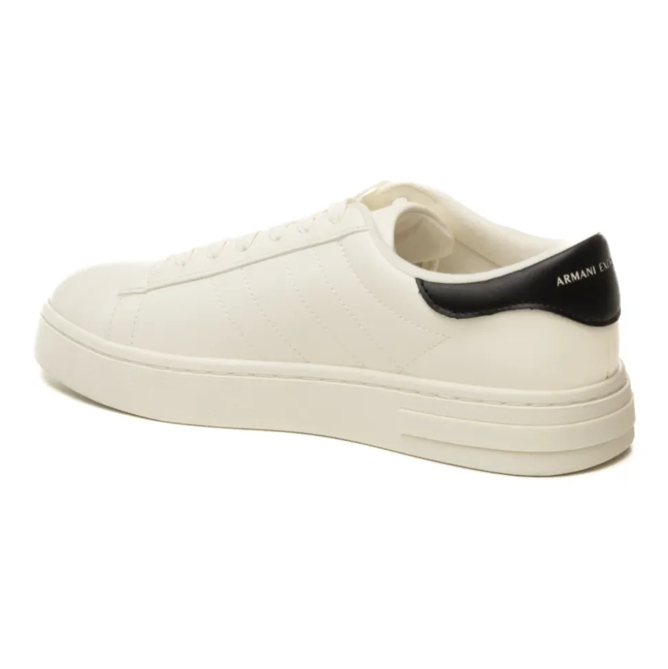 Zapatilla Baja con Rayas Laterales