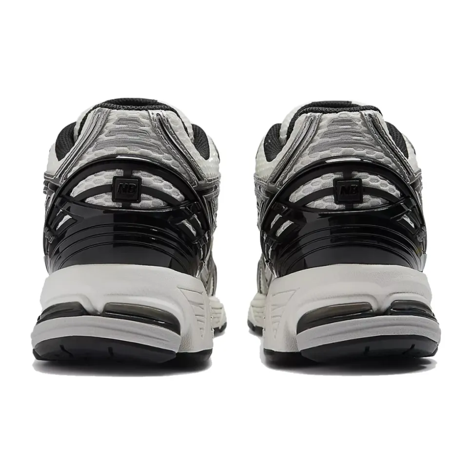Zapatilla de entrenamiento 1906R