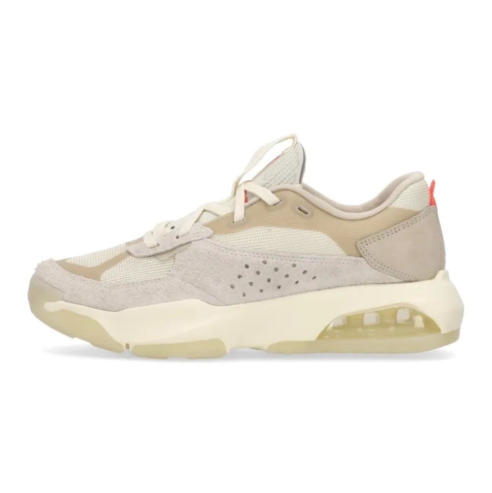 Zapatillas Bajas Coconut Milk con Infrared23