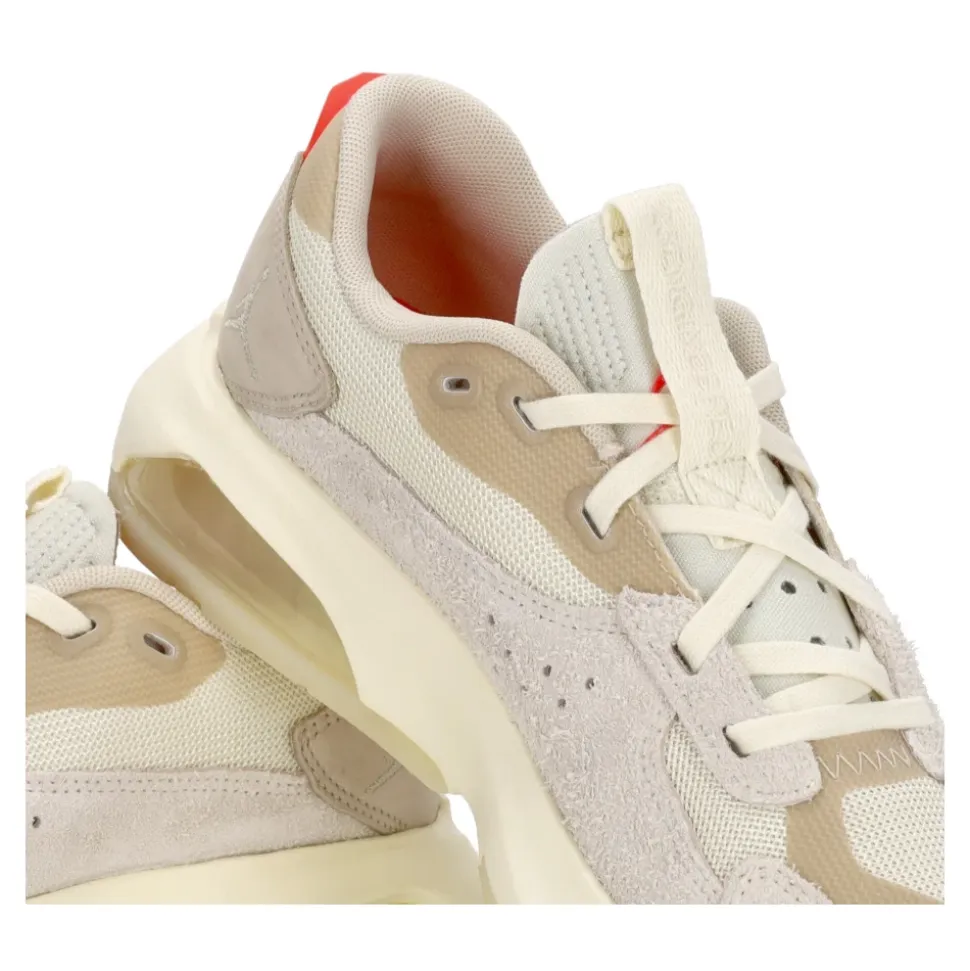 Zapatillas Bajas Coconut Milk con Infrared23