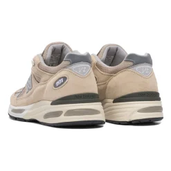Zapatillas beige SS25 con amortiguación ENCAP
