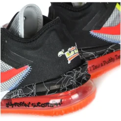 Zapatillas de Baloncesto Lebron XVIII Low