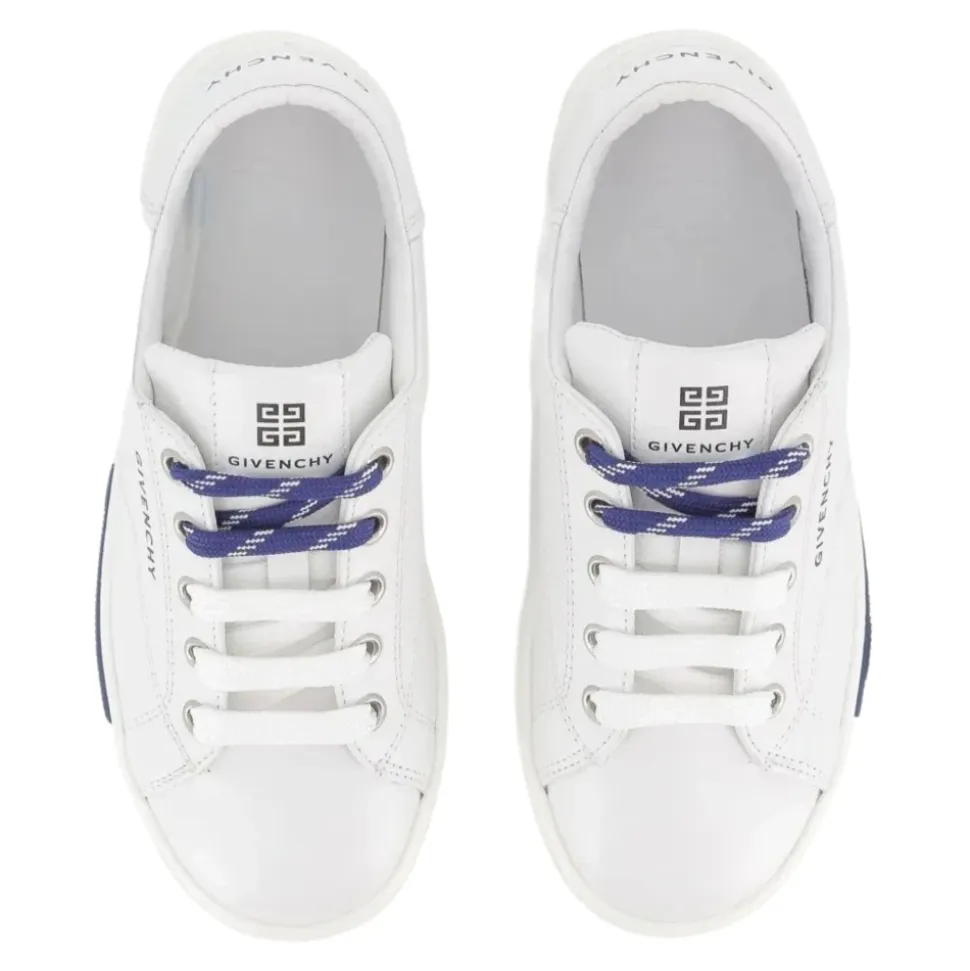Zapatillas de cuero con cordones