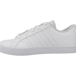Zapatillas Elegantes para un Estilo Activo