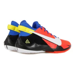 Zapatillas Freak 2 de baloncesto, colores brillantes