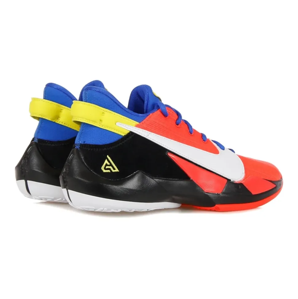 Zapatillas Freak 2 de baloncesto, colores brillantes