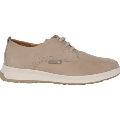Zapato beige con cordones para hombre