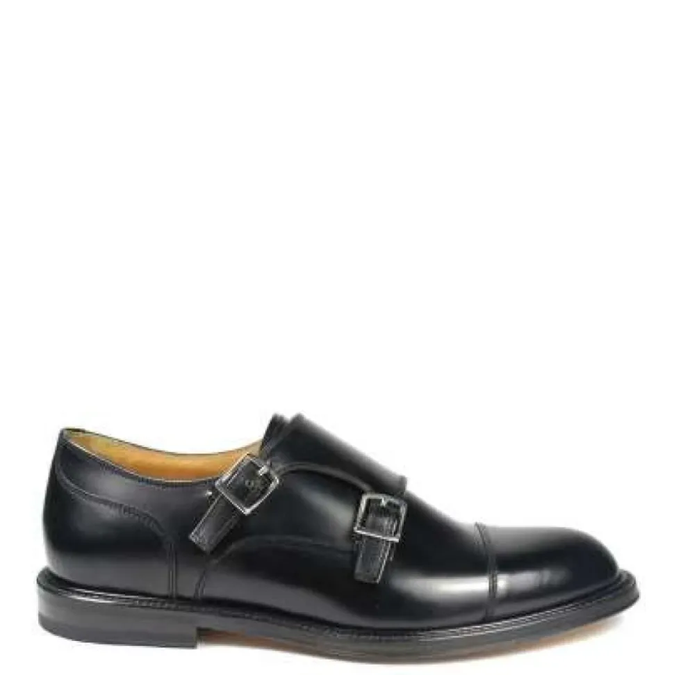 Zapato de cuero negro con doble hebilla