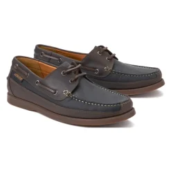 Zapato de cuero negro sin cordones para hombre