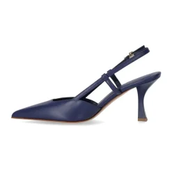 Zapato de tacón de piel azul