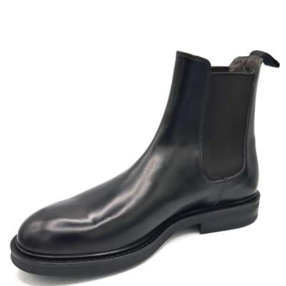 Zapatos Beatles de cuero negro