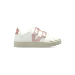 Zapatos Blancos con Cierre de Tira y Suela Plana de Goma