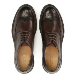 Zapatos casuales de cuero con ornamentación