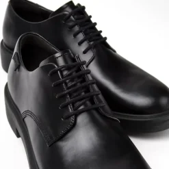 Zapatos Dean de Cuero Negro