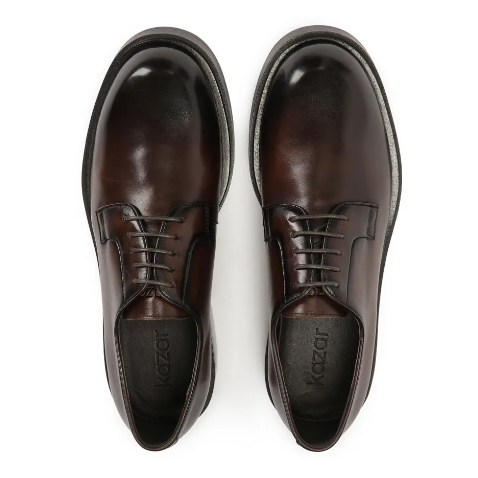 Zapatos derby marrones de cuero natural