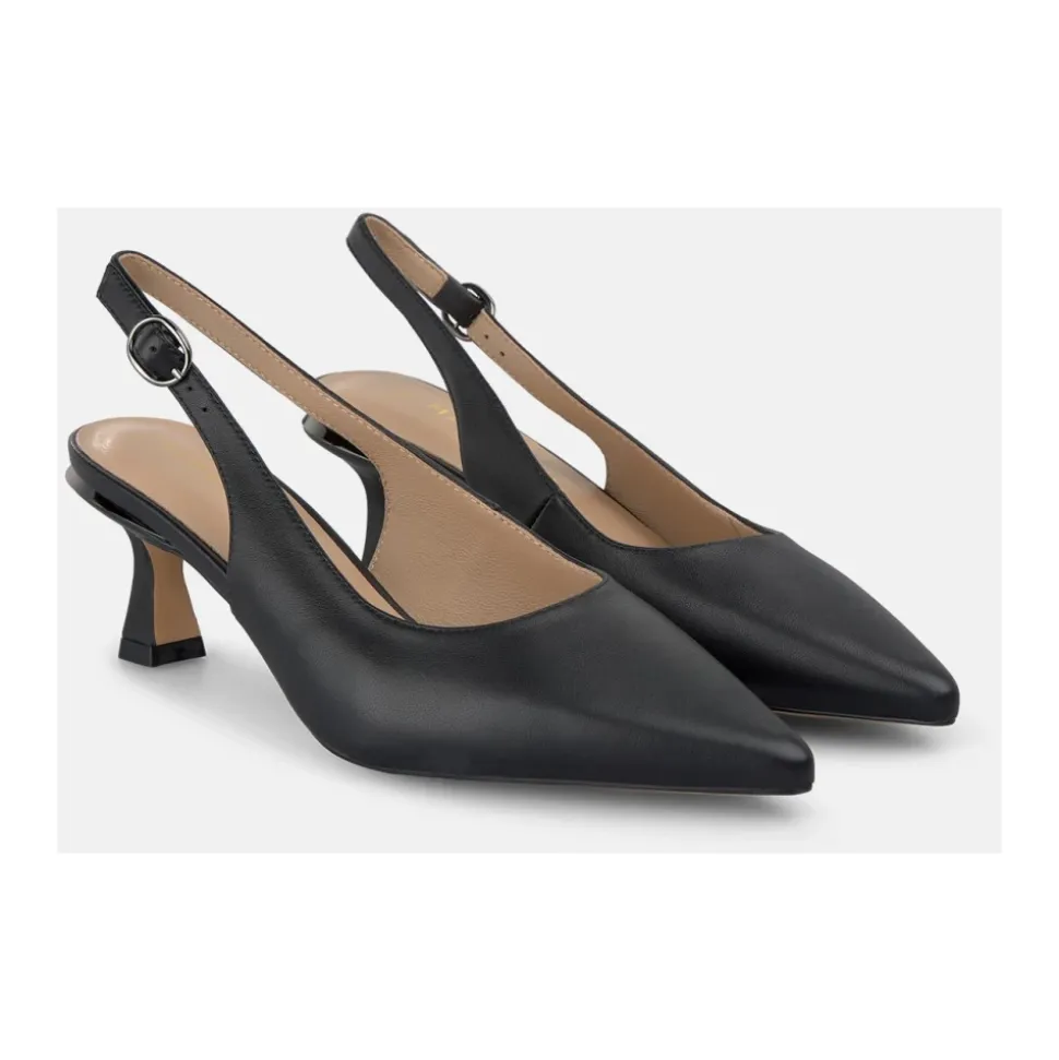 Zapatos de Salón Destalonados de Cuero con Pedrería