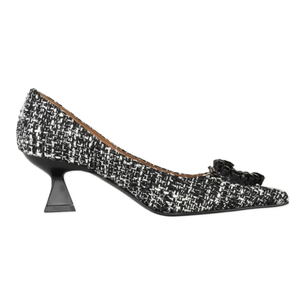 Zapatos de Salón de Tacón en Tweed Blanco con Joya de Corazón