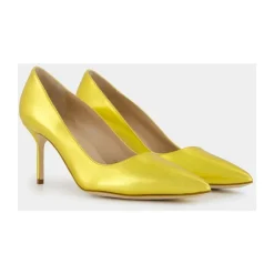 Zapatos de Tacón de Cuero Amarillo con Puntera