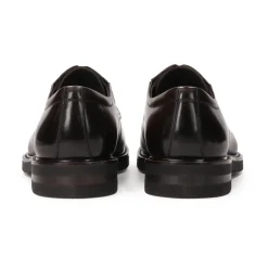 Zapatos marrones con cordones para hombre