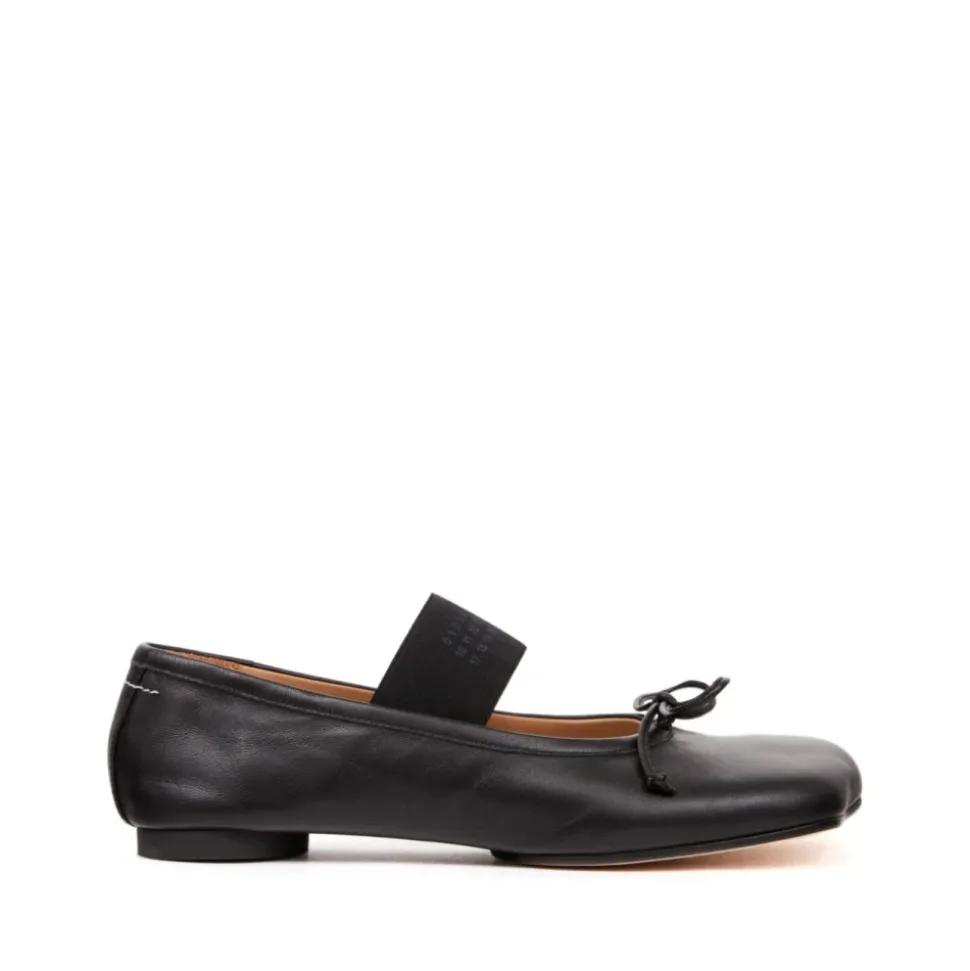 Zapatos planos con lazo de cuero