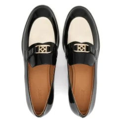 Zapatos planos lacados bicolor
