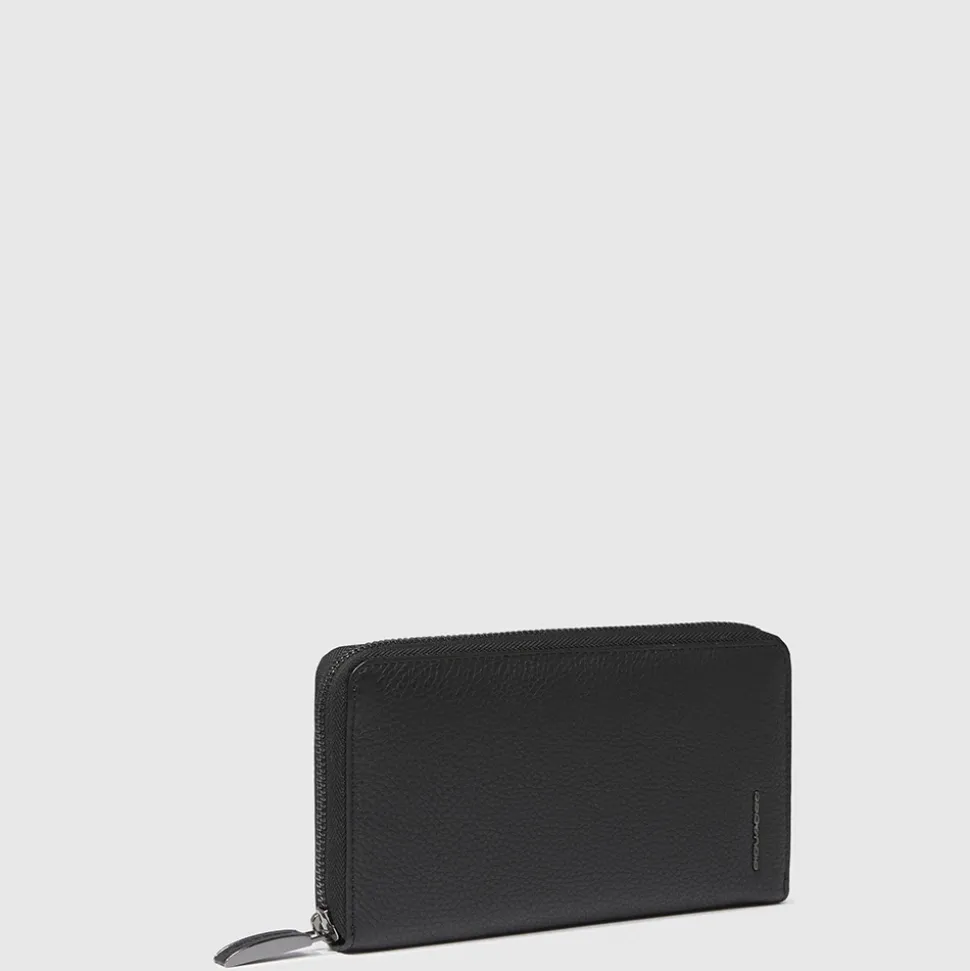 Zip-around women’s wallet with four dividers