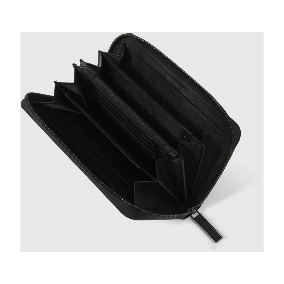 Zip-around women’s wallet with four dividers